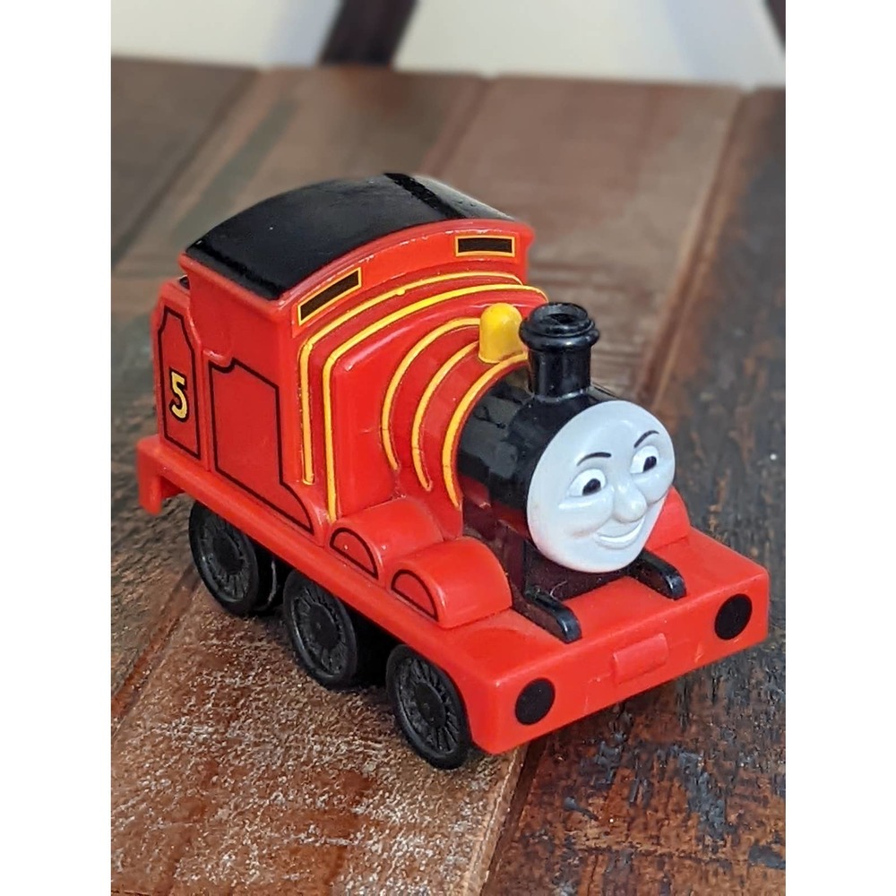 2009 Thomas the Train - James